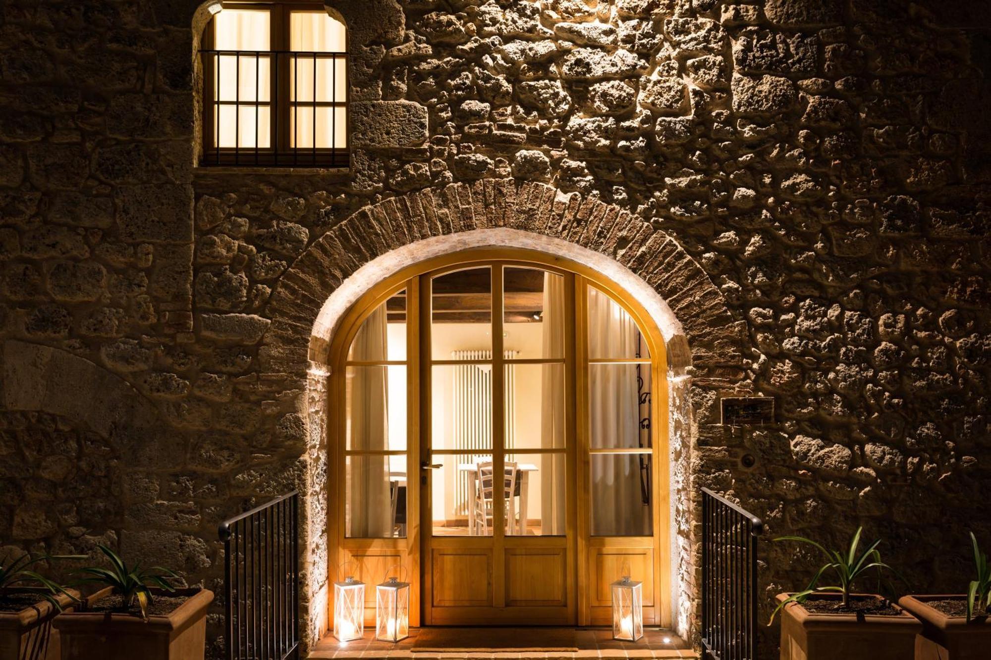 Relais La Costa Historical 3*