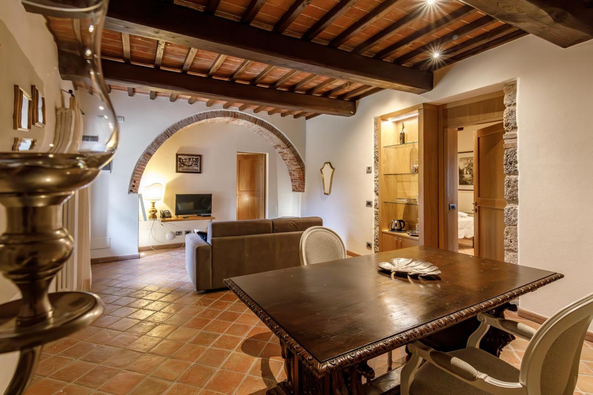 Relais La Costa Historical Monteriggioni