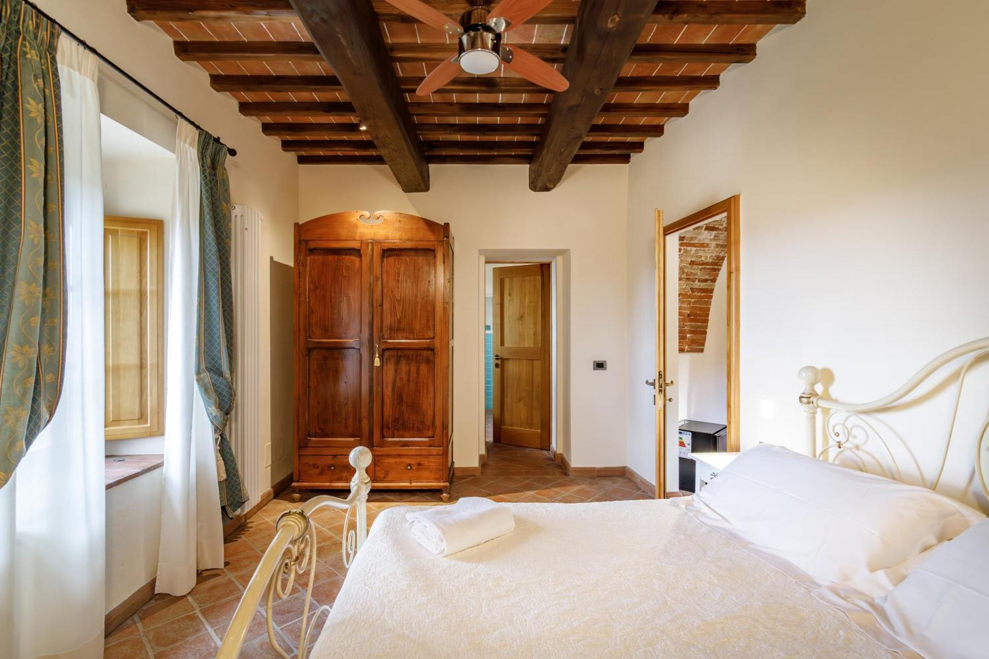 Relais La Costa Historical Resort Monteriggioni