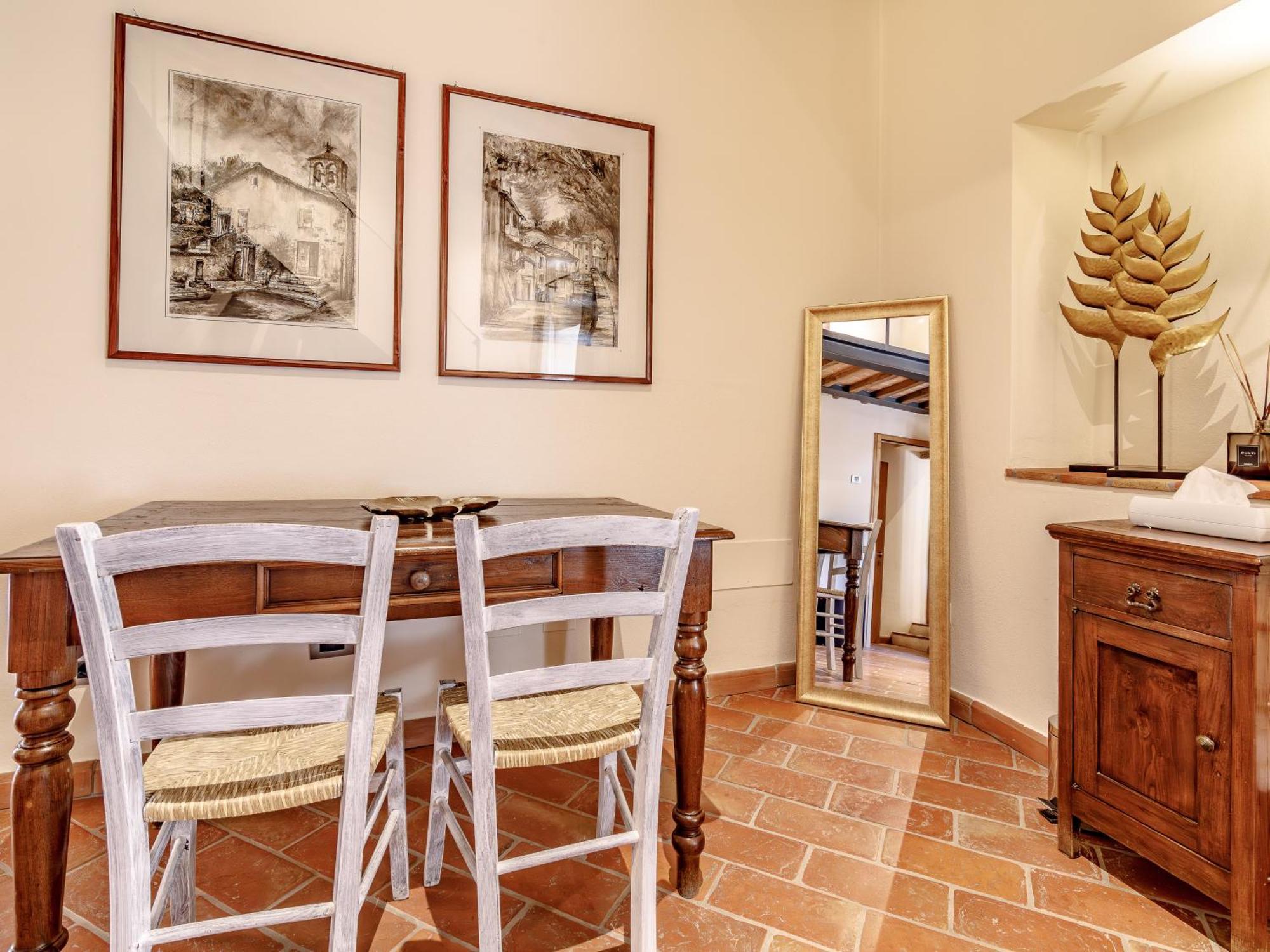 Relais La Costa Historical Resort