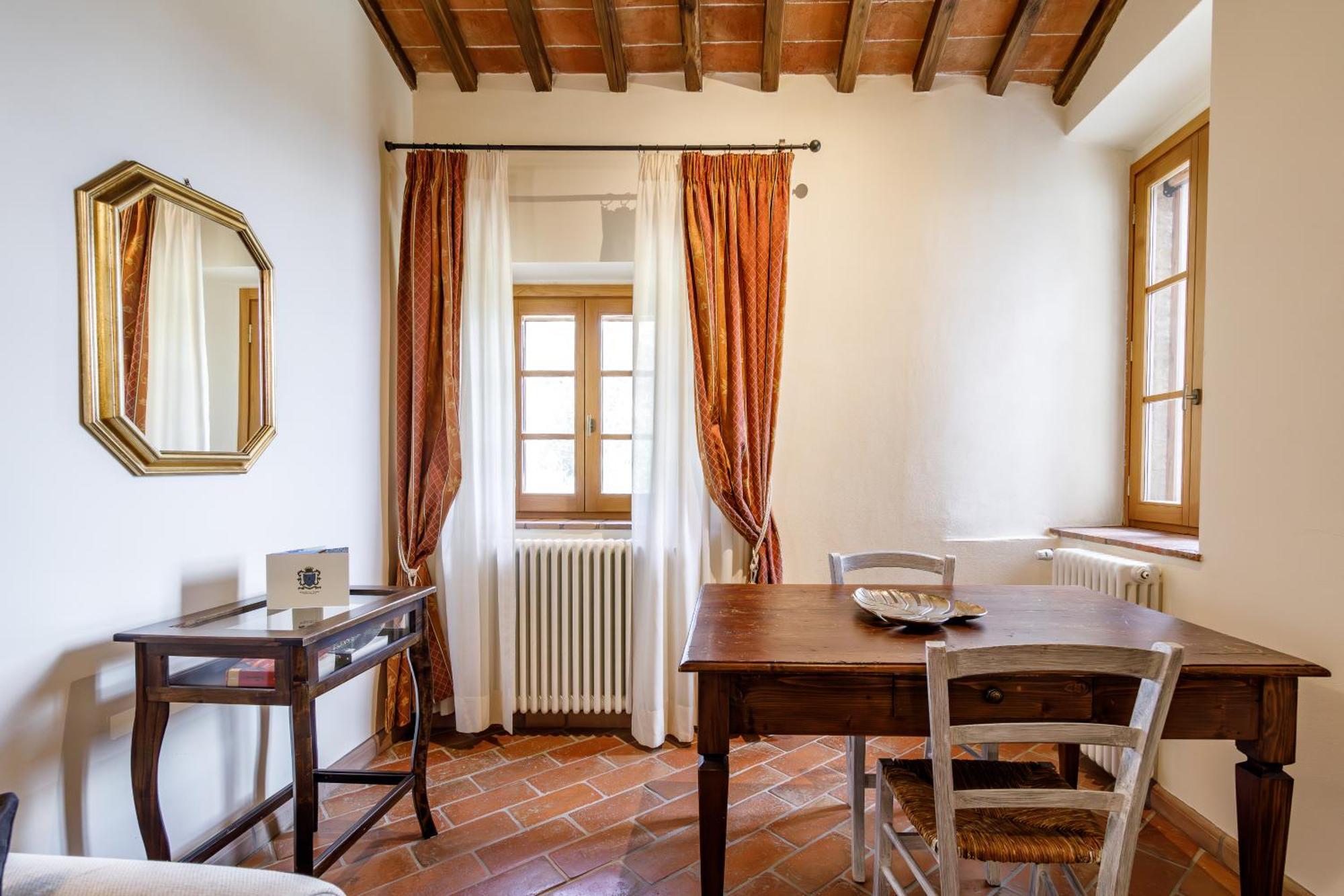 Relais La Costa Historical 3* Monteriggioni