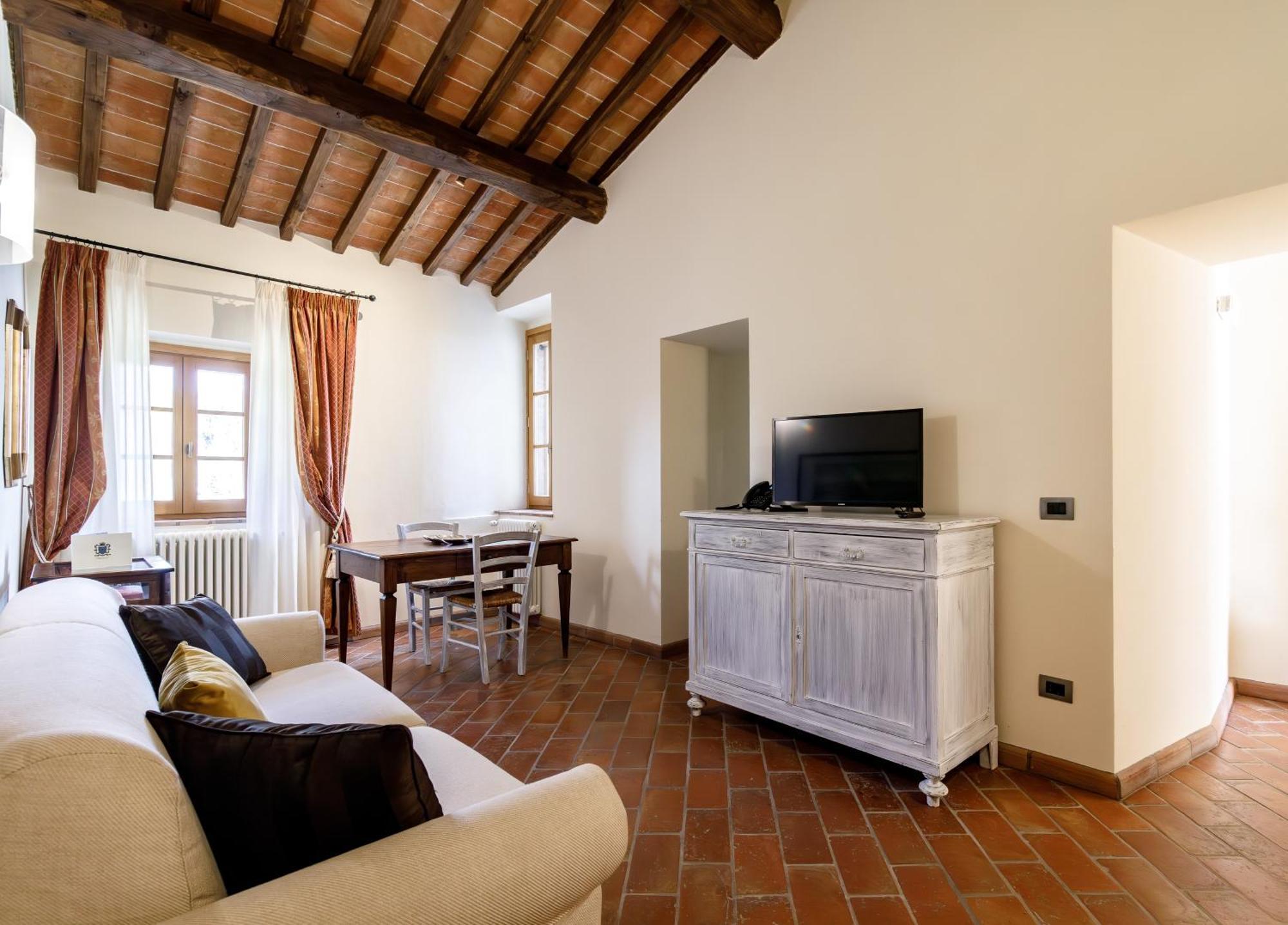 Relais La Costa Historical 3*